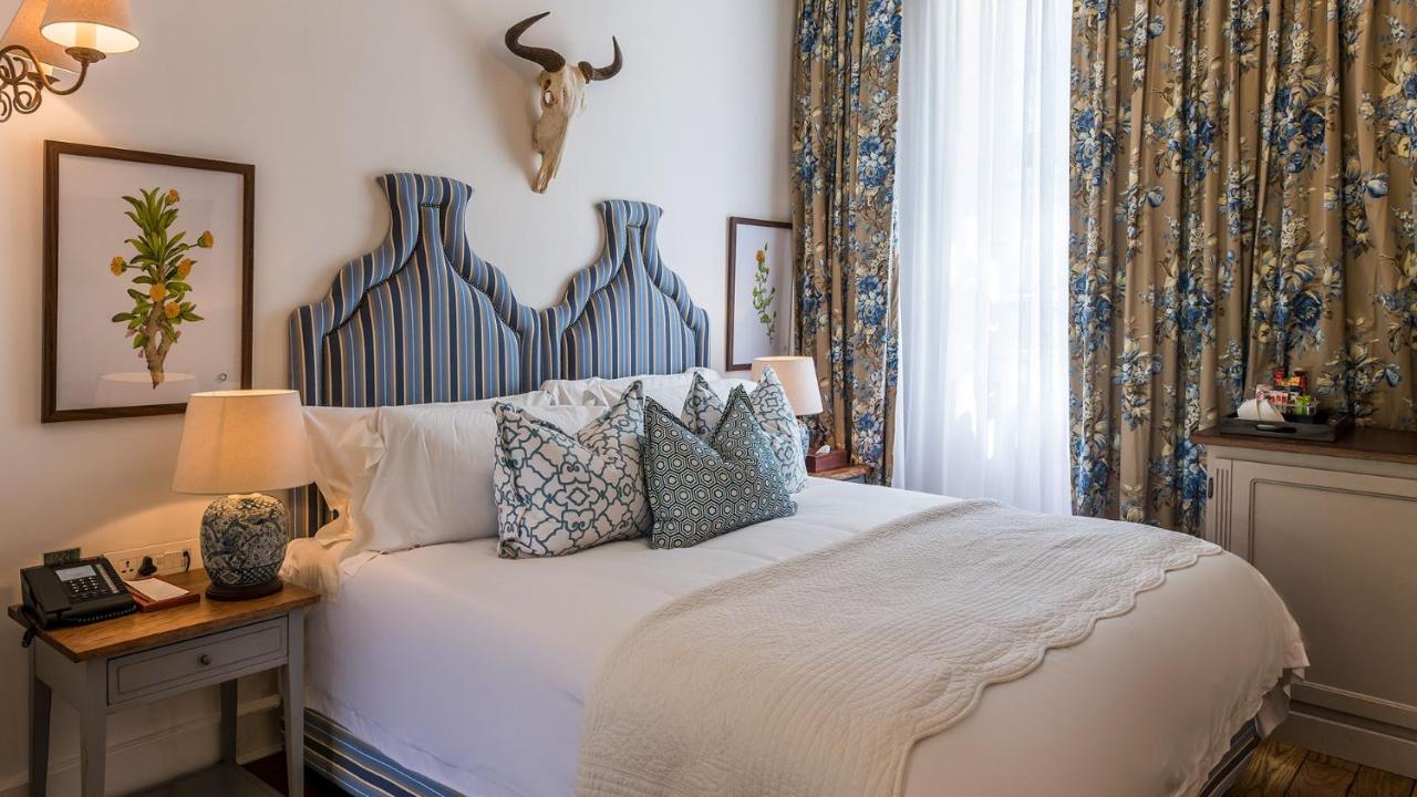 Drostdy Hotel Graaff-Reinet Eksteriør bilde A guest room at the Inn at 212