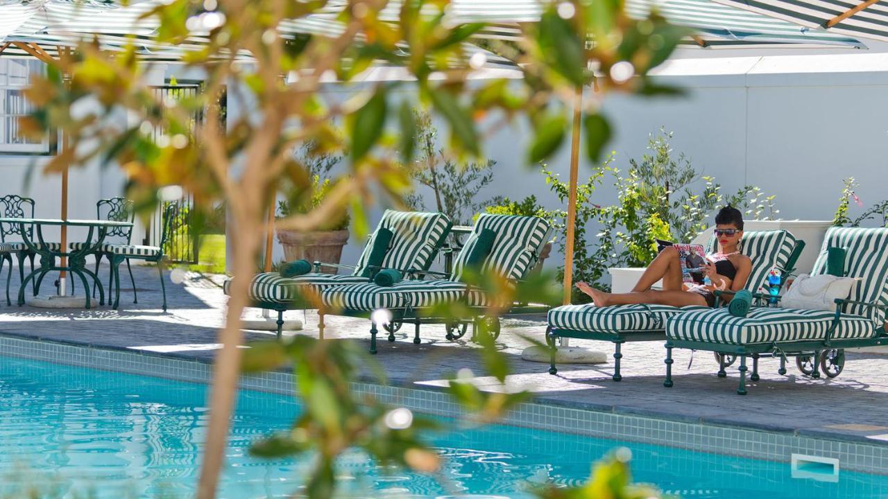 Drostdy Hotel Graaff-Reinet Eksteriør bilde The pool at the Beverly Hills Hotel