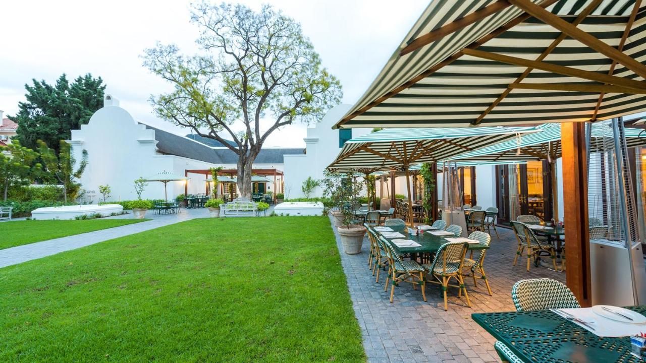 Drostdy Hotel Graaff-Reinet Eksteriør bilde The restaurant at the Cape Heritage